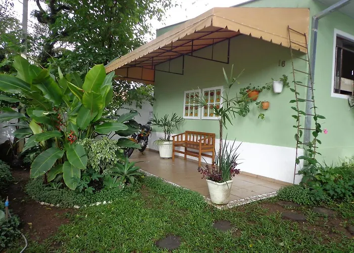 Hostel & Pousada Ecoville Curitiba
